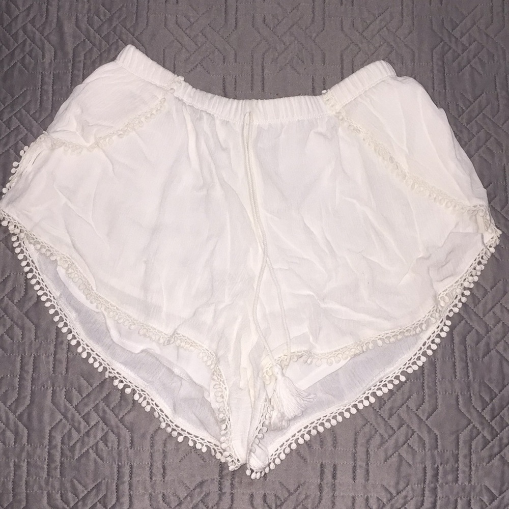 Loose shorts